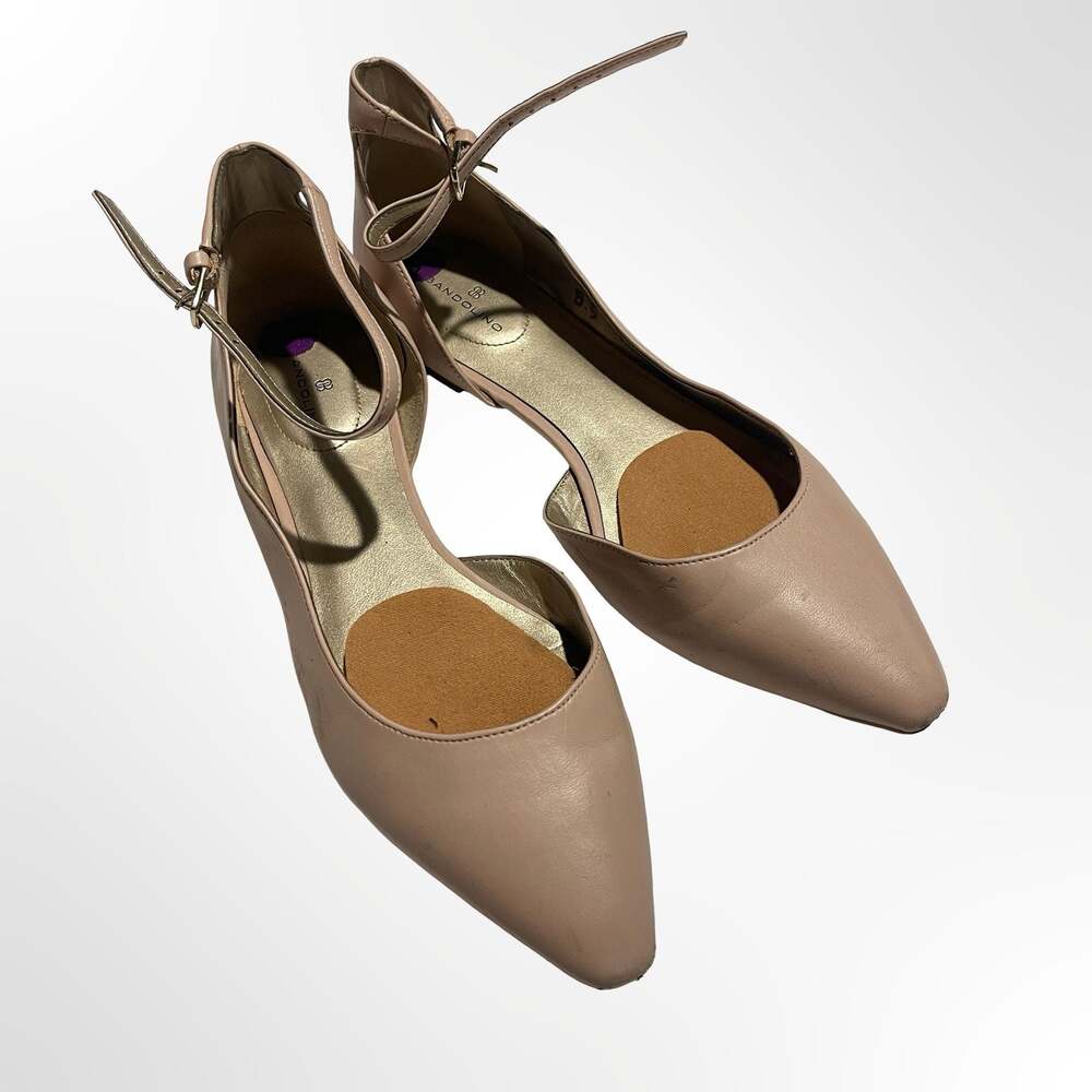 Bandolino Pointed Toe Ankle Strap Flat Shoes in Beige